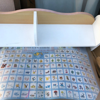 無料！学習机セット、棚、イスの全てございます！の画像