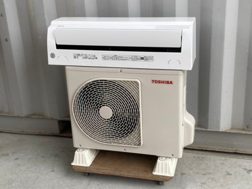 美品！東芝 エアコン◇主に6畳用◇RAS-F221M(W) 2019年製◇JA-0106★