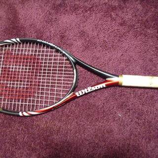 ウィルソンテニスラケットの画像