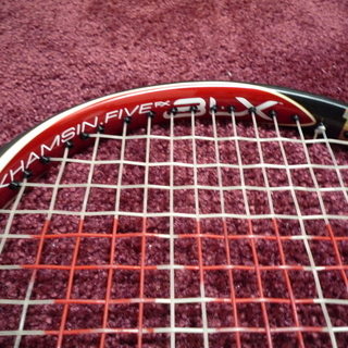 ウィルソンテニスラケットの画像
