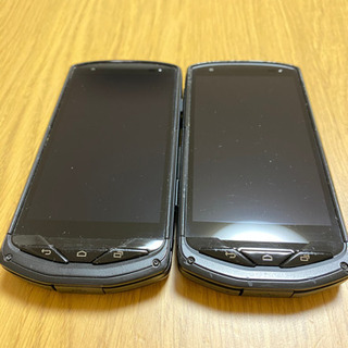 au KYOCERA  KYV35 ブラック