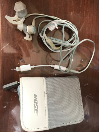 【BOSEイヤホン】(中古)Bose SoundTrue Ultra in-ear headphones