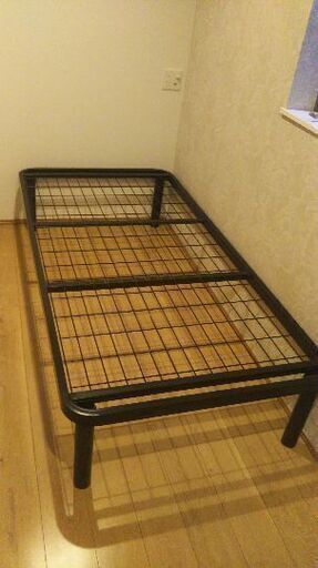 シングルベッド