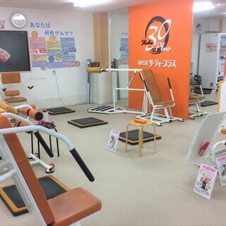 女性専用フィットネススタジオ スタッフ募集／未経験者歓迎！の画像