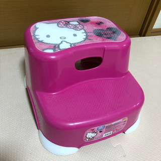 (お話中)ハローキティ　子供用踏み台　ステップ　キッズ