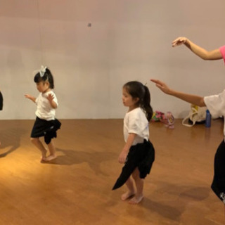 キッズの習い事タヒチアンダンス♪ 【池袋校】新しいお友達募集中！の画像