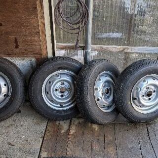 ブリヂストンK305 9.5部山 ダイハツホイール ハイゼット等