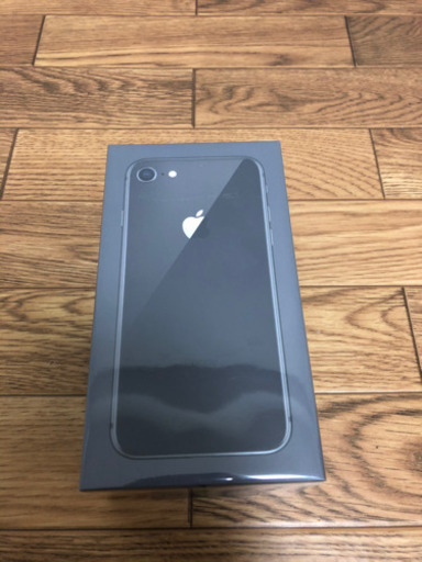 iPhone８本体　新品　SIMロック解除済み