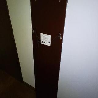 壁掛け姿見鏡の画像