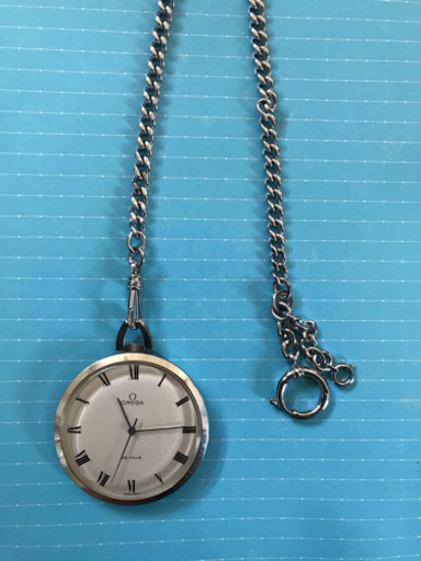 オメガ懐中時計デヴィル30000円でお譲りします。