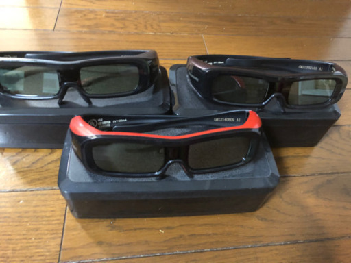 緊急値下げ！希少3D VIERA 37インチ 3Dメガネ3本付き