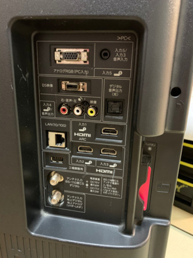 2011年製　シャープ40型テレビ（不具合なし）