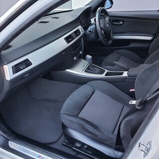 BMW320Ｍスポーツツーリング　Ｈ18　車検3年8月　走行56000キロ　純正エアロ＆17インチアルミ　ＥＴＣ　禁煙車の画像