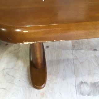 値下げ‼︎大きなダイニングテーブル（茶木目）の画像