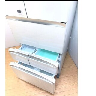 配達設置🚚 冷蔵庫　6ドア　高年式　東芝　ベジータ　ガラストップ両開きドア　クレジットカード払い対応！