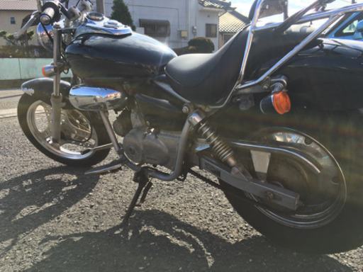 HONDA マグナ50