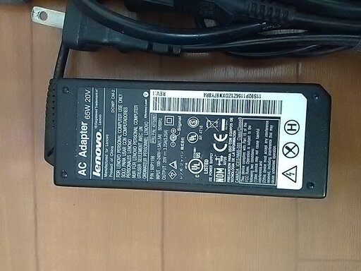 動作品/Thinkpad用ACアダプター 20V, 65W (P/N:92P1156)