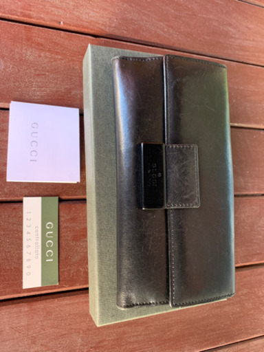 グッチ　長サイフ　本物　中古品