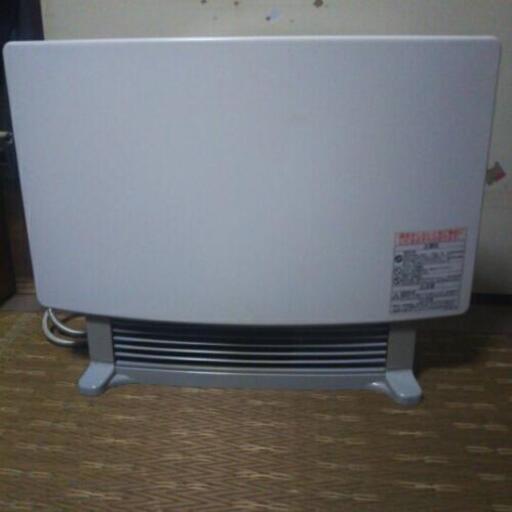 ガス  ファンヒ―タ―