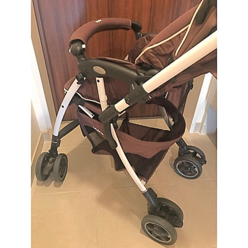 【交渉中】美品　Apricaラクーナビッテ