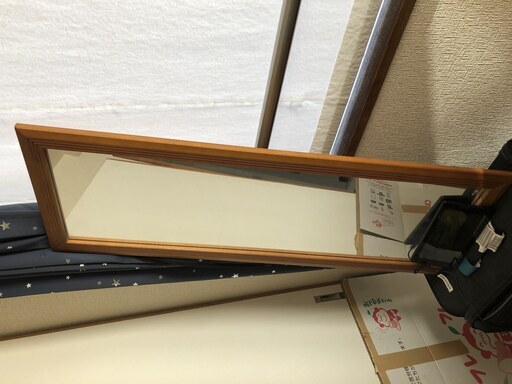 全身用鏡*縦1M横30cm位です
