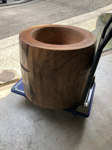 美品　お餅つき　臼　うす　横浜より