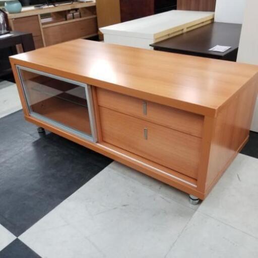 中古 店舗近郊送料格安 シグマ製 ガラス棚 ガラス引き戸 テレビボード テレビ台 ナチュラルブラウン NB 幅109cm×奥48cm×高43cm