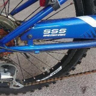 子供用のギア付き自転車/男子用(青色)中古ザビあり(使用頻度は少なめ)の画像