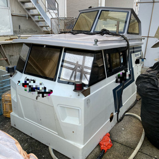 船　漁船　プレジャーボート　ヤンマー　ブリッジ