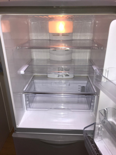★ 美品 アクア 255L 3ドア冷蔵庫 右開き AQR-261A