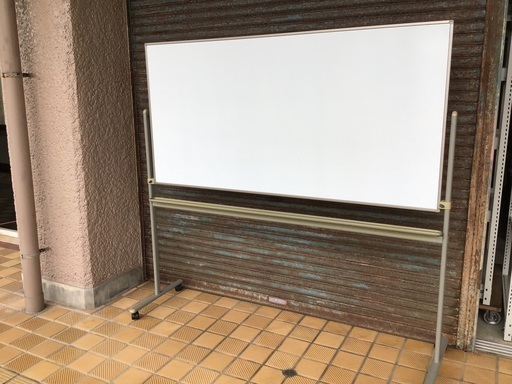 ホワイトボード　キャスター付き