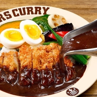 １００時間カレー　アルバイトスタッフの画像
