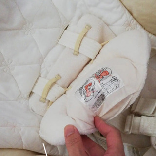 コンビ　電動ハイローチェアの画像