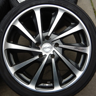ロクサーニ 18インチ ノア、VOXY，セレナ、アクセラ