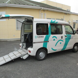 福祉有償運送のドライバー（福祉車両での利用者の送迎）、 およびコーディネーターの画像