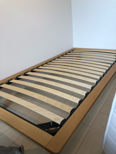 無印シングルベッド オーク材＋20センチ足つき