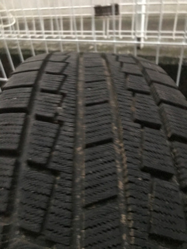 215/65R16スタッドレス4本スズキ 純正 ENKEI製16×6.5J OFF+25 PCD139.7 5穴 ハブ径:約108mm