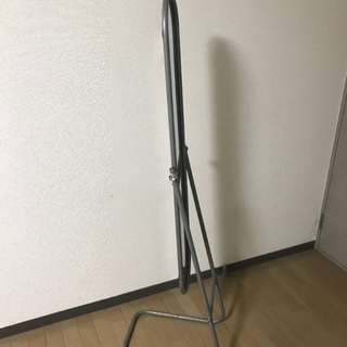 無料スタンドミラー