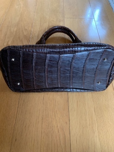 美品　伊勢丹オリジナル　日本製　クロコダイルハンドバッグ