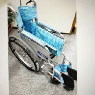 折り畳み式車椅子(日進医療器)の画像