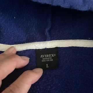 AVIREXパーカーの画像