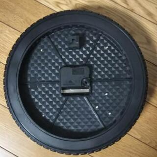 値下げ⤵️ホイール・タイヤ型 掛時計の画像