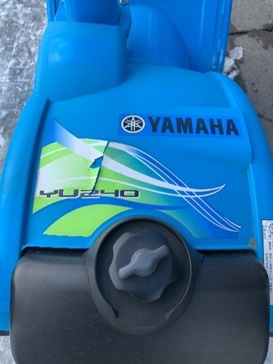 小型除雪機　ヤマハ　YU240 中古