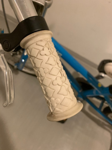 【人気】ルイガノ　LOUIS GARNEAU 幼児用自転車　16インチ