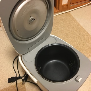YAMAZEN 炊飯器 YJB-300(W)　0.54Lの画像