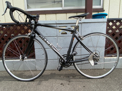 (最終値下げ)早い物勝ち　ジャイアントロードバイク自転車