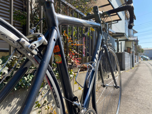 (最終値下げ)早い物勝ち　ジャイアントロードバイク自転車