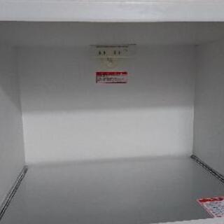 食器棚の画像