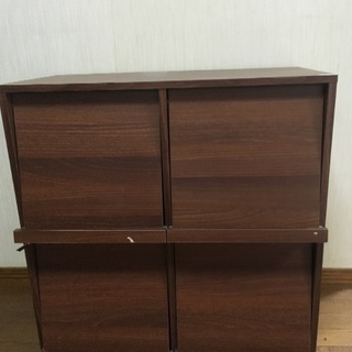 収納棚 