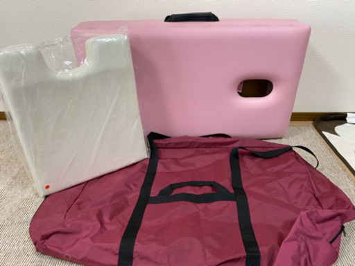 折り畳みマッサージベッド?格安?値下げしました120000円?胸当ておまけ付き?